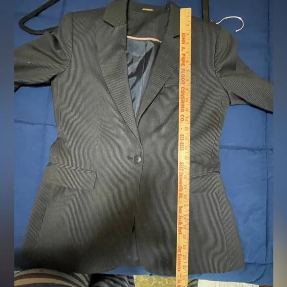 Mango Black Pink Pinstripe Suit Blazer Size 8 Career Business Jacket - Picture 7 of 11